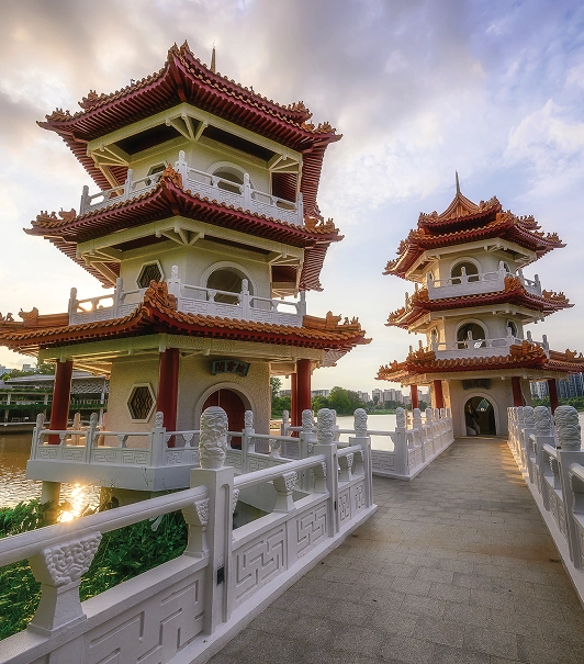 Twin Pagoda at Chinese Garden